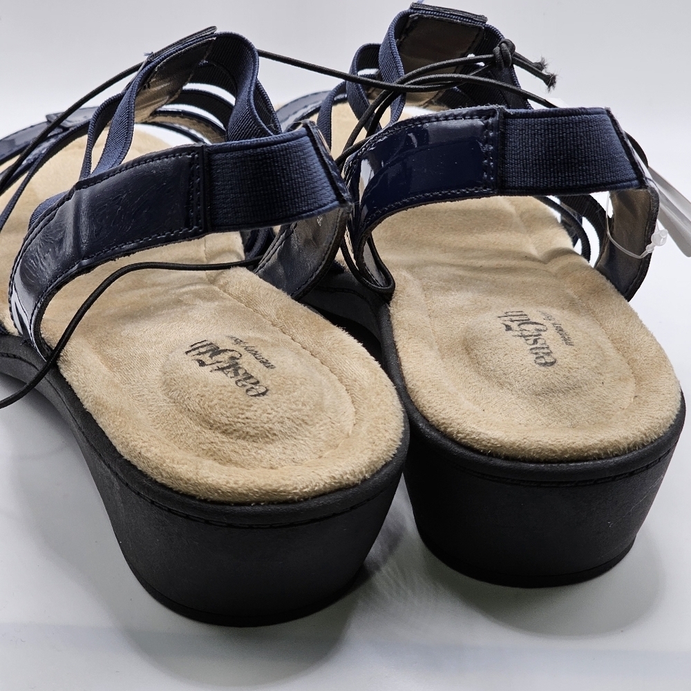 East 5th Sandals - Picture 4 of 4